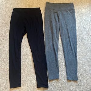 Lot of 2 pairs of Aerie leggings size S Short